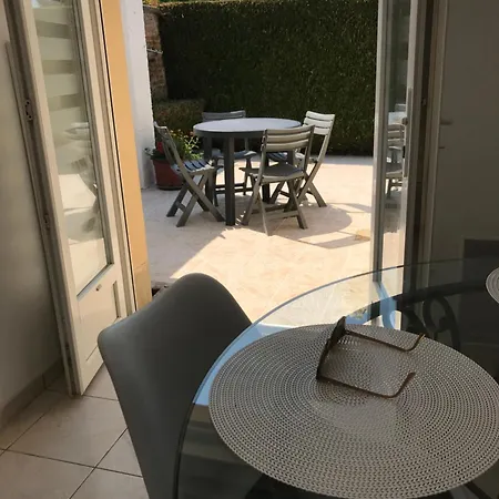 Сasa de vacaciones La Maison De Severine *
